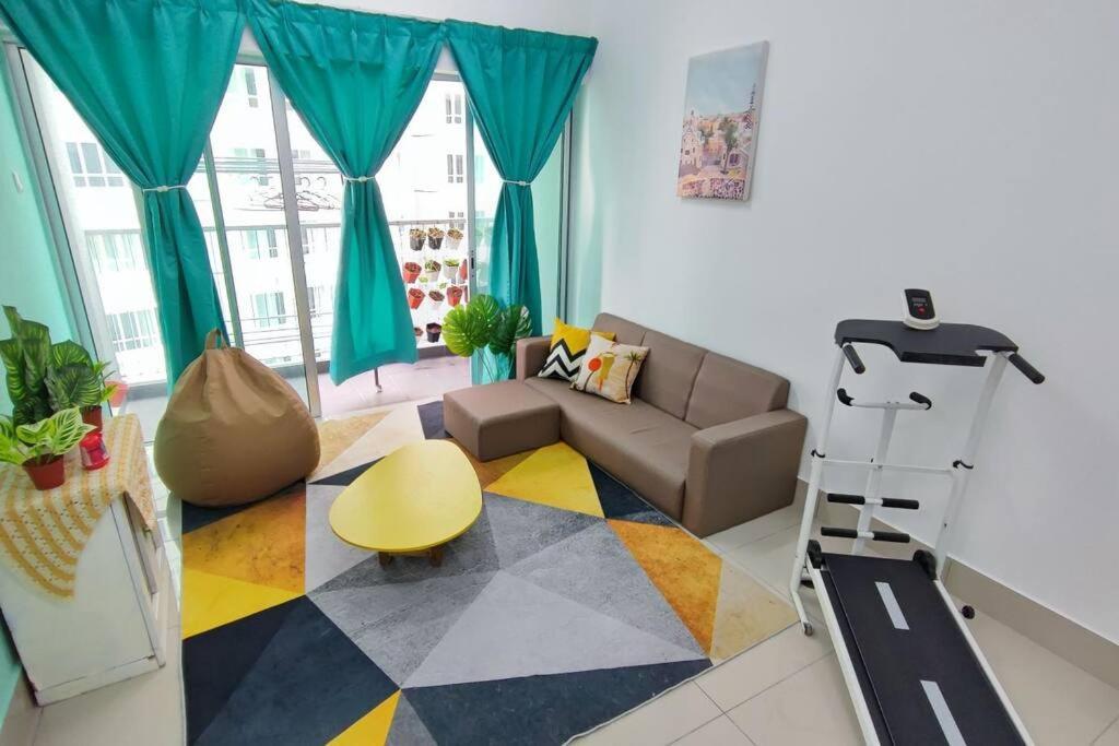 10A Yolo Budget Condo Куала-Лумпур Екстер'єр фото