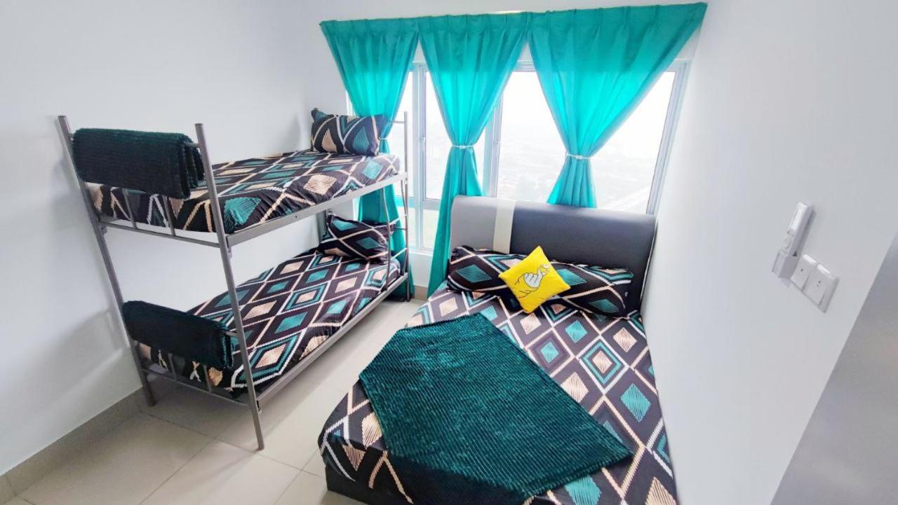 10A Yolo Budget Condo Куала-Лумпур Екстер'єр фото