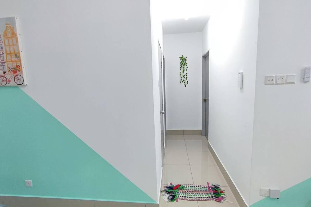 10A Yolo Budget Condo Куала-Лумпур Екстер'єр фото